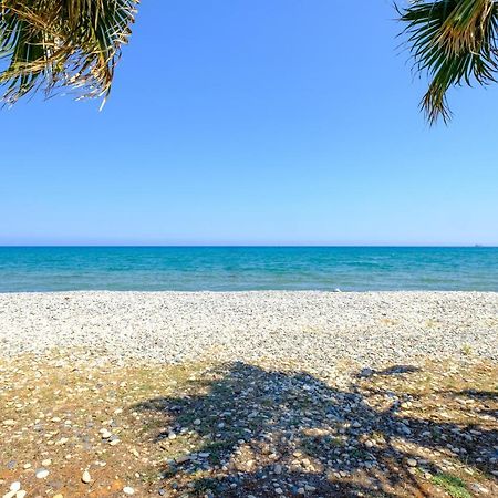 Oceanview Apartment Ларнака Екстериор снимка