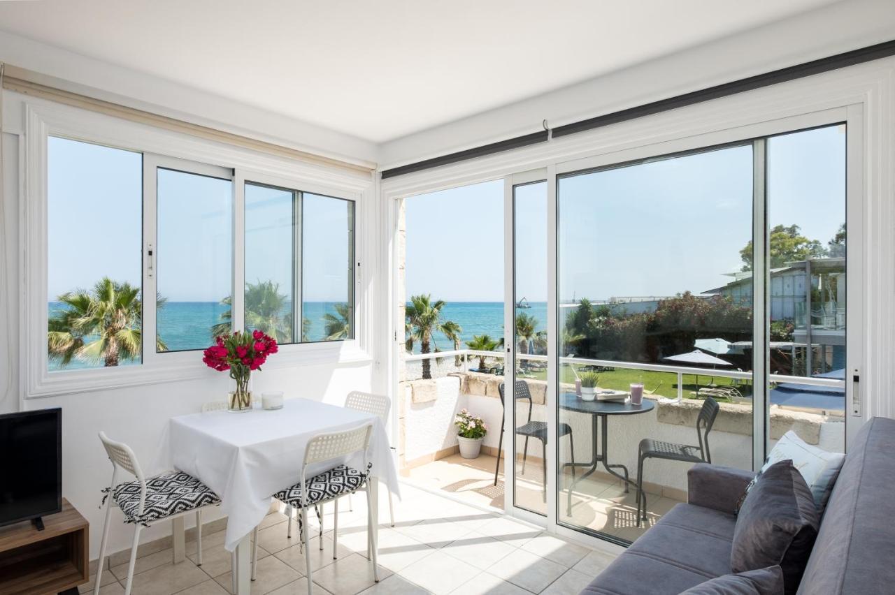 Oceanview Apartment Ларнака Екстериор снимка
